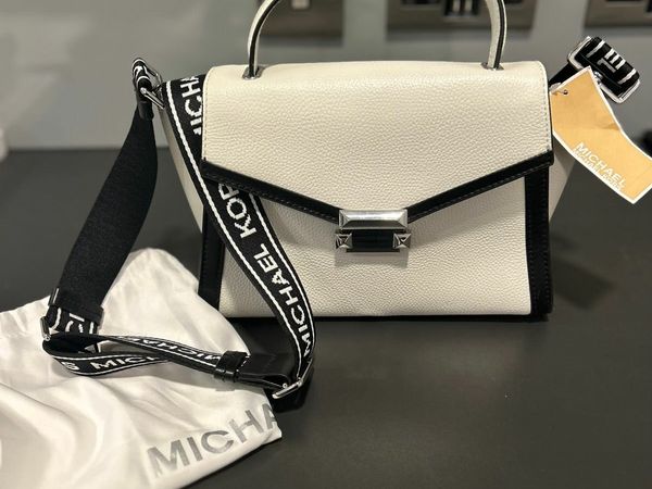 Michael kors pocketbook sale store