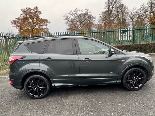 Ford Kuga SUV, Diesel, 2018, Green