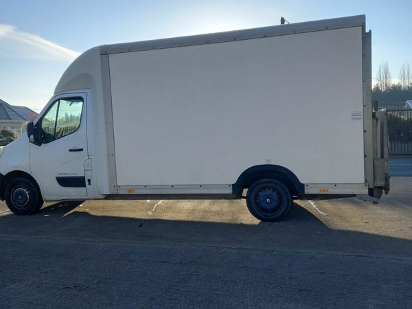 Renault Master Luton Van, Diesel, 2016, White