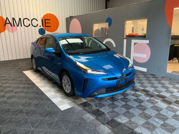 Toyota Prius Saloon, Hybrid, 2019, Blue