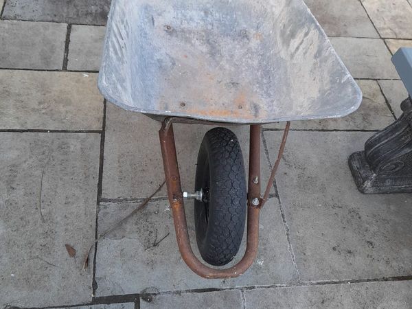 Wheelbarrow for deals sale done deal