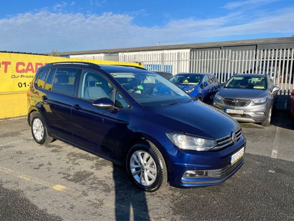 Volkswagen Touran MPV, Diesel, 2019, Blue
