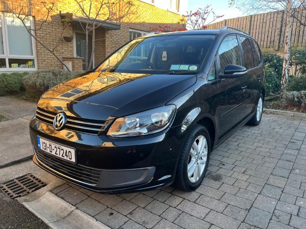 Volkswagen Touran MPV, Diesel, 2013, Black