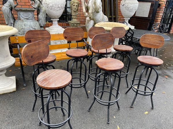 Old fashioned bar stools for online sale