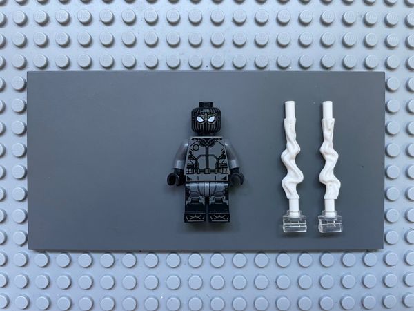 Lego spider man far store from home stealth suit