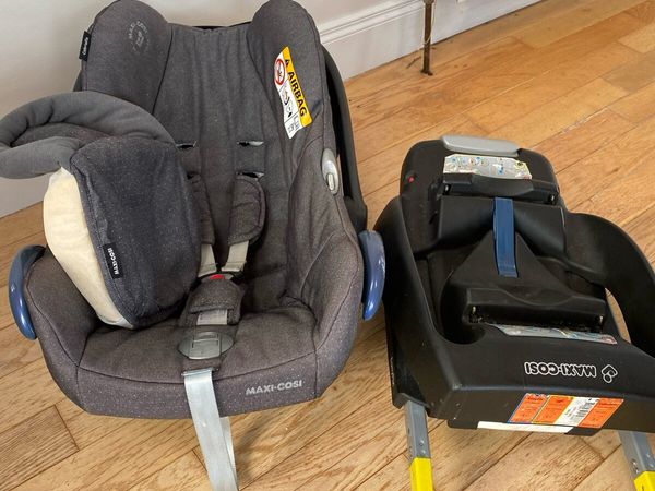 Maxi cosi cheap cabriofix wedge