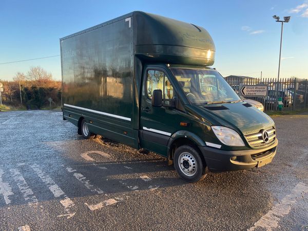 Mercedes sprinter box sales truck for sale