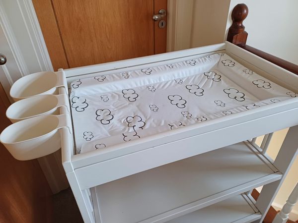 Changing tables best sale for sale