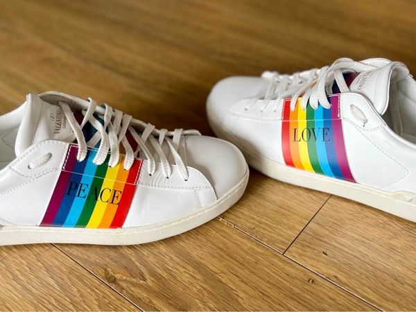 Valentino hot sale rainbow shoes