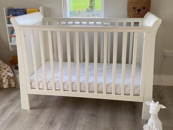 Mamas and papas shop mia sleigh cot bed