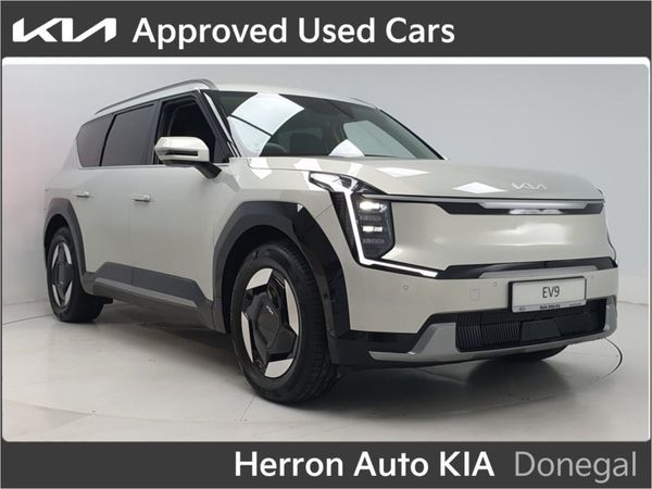 Kia EV9 SUV, Electric, 2024, Ivory