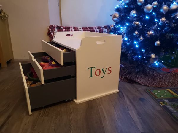 Toy boxes online ireland