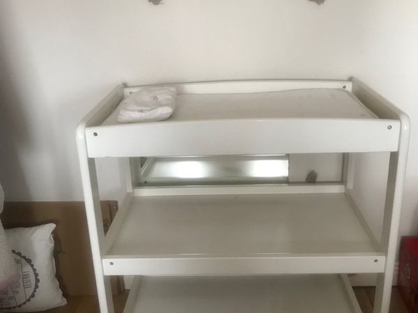 Baby elegance changing table hotsell
