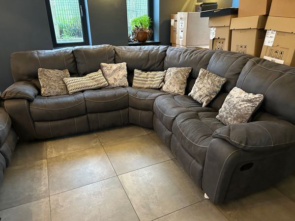 Seven seater l store shape sofa