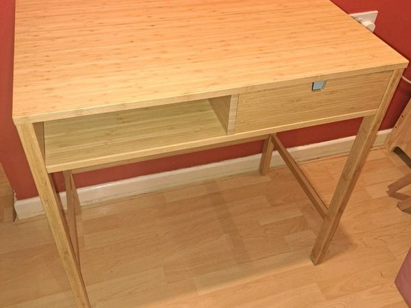 Malm dressing cheap table assembly