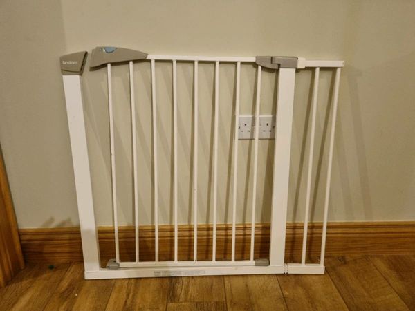 Lindam stair hot sale gate extendable