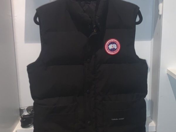 Canada goose shop gilet ireland