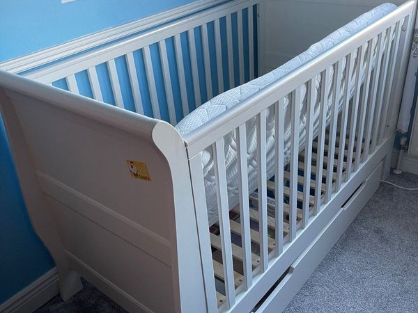 Compact cot clearance mamas and papas