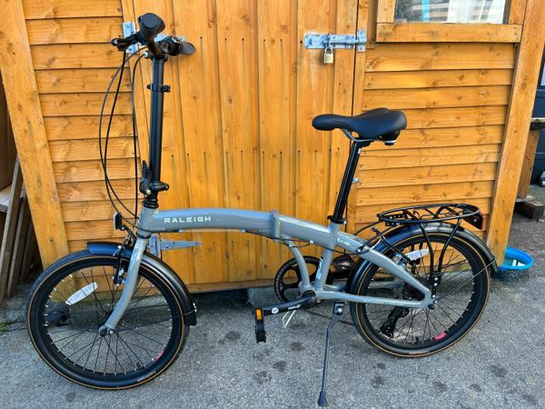 Raleigh evo two online folding bike