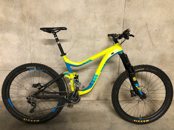 Bici enduro best sale giant reign