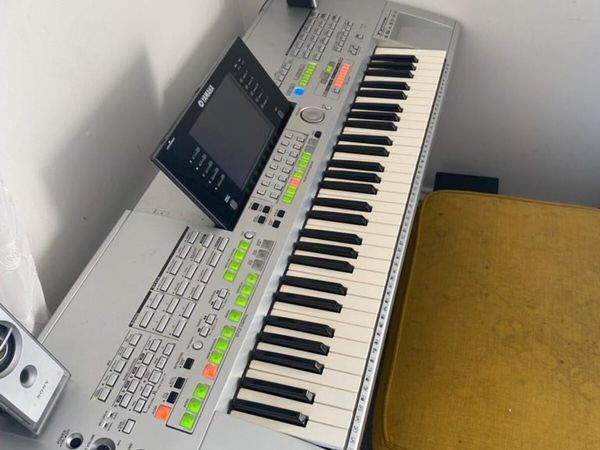 Yamaha tyros deals keyboards for sale