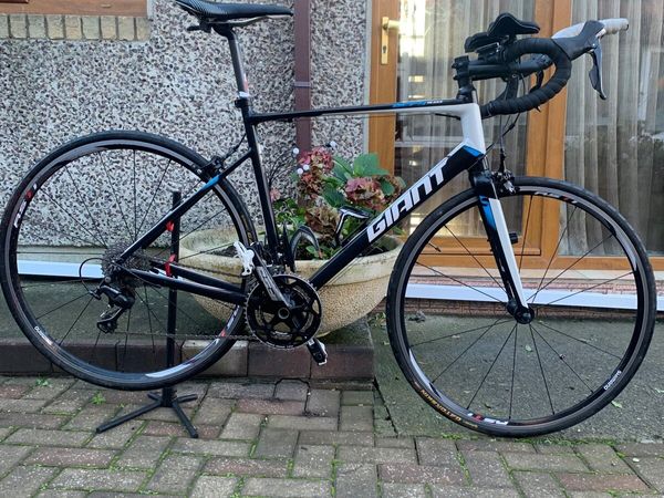 giant defy 5 l aluxx road bike 5 Sport Hobbies Ads For Sale in