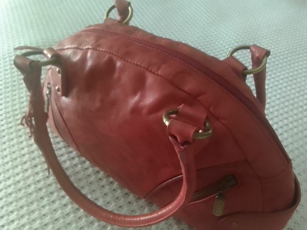 Oriano handbags ireland hot sale