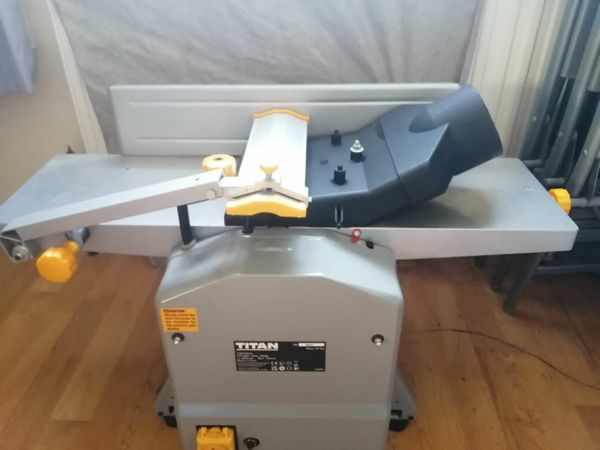 Titan ttb579pln 204mm electric store planer thicknesser