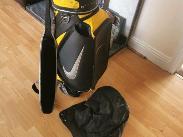 Nike sumo hotsell golf bag