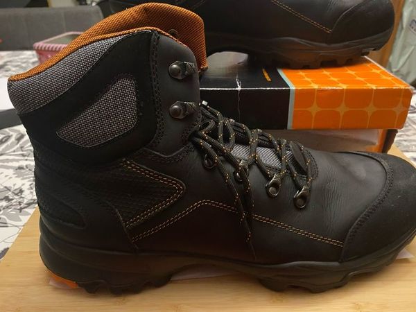 Size 12 hotsell hiking boots