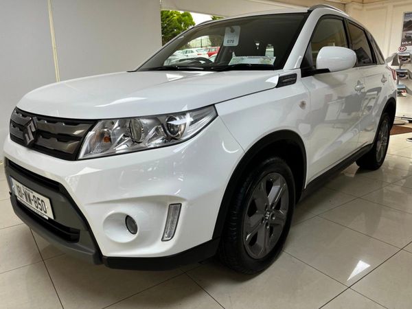 Suzuki Vitara Hatchback, Petrol, 2018, White