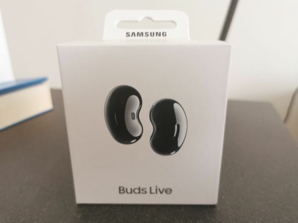 Galaxy buds discount live on sale