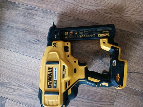 Dewalt 681 discount