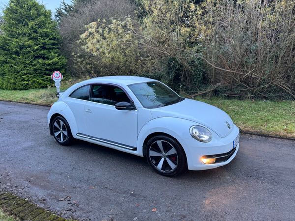 Volkswagen Beetle Coupe, Petrol, 2016, White