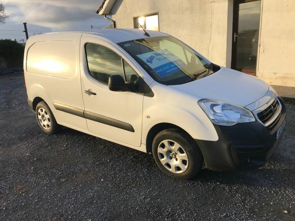Peugeot Partner MPV, Diesel, 2018, White