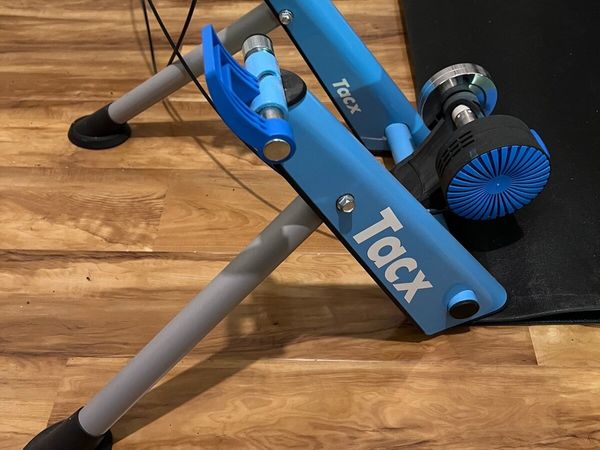 Tacx blue matic t2650 smart turbo hot sale trainer ireland