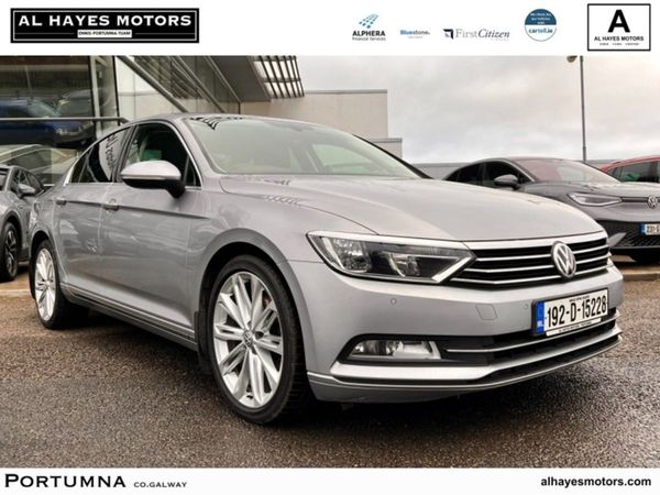 Volkswagen Passat Saloon, Diesel, 2019, Grey