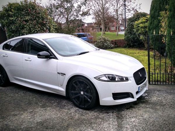 Jaguar xf deals engine undertray