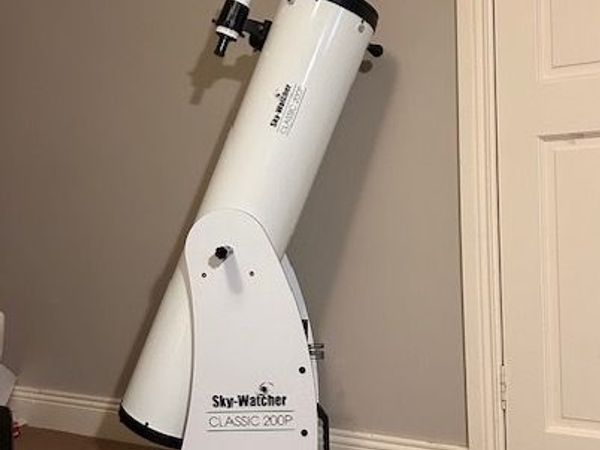 Skywatcher skyliner 200p dobsonian 2024 telescope