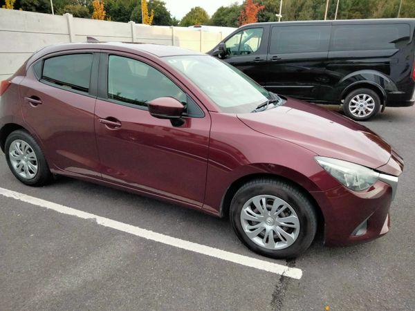 Mazda Demio MPV, Petrol, 2017, Red