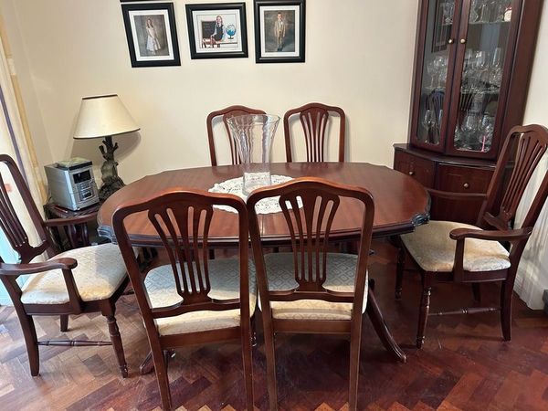 Donedeal dining table online and chairs