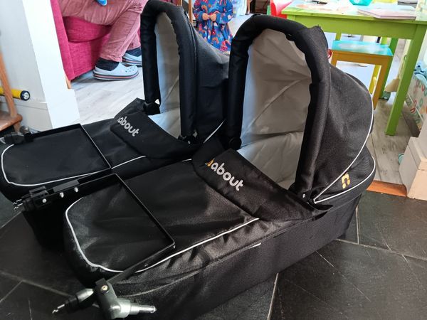 Out and about carrycot hot sale adapter