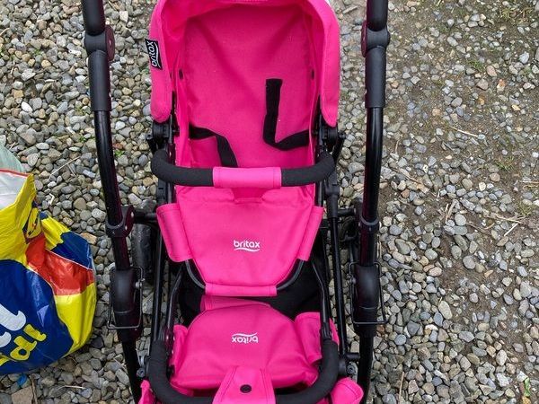 Britax dolls hotsell double buggy