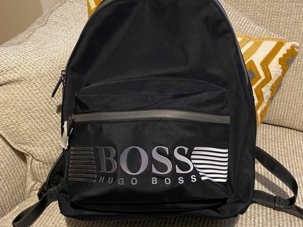 Hugo boss pouch discount sale