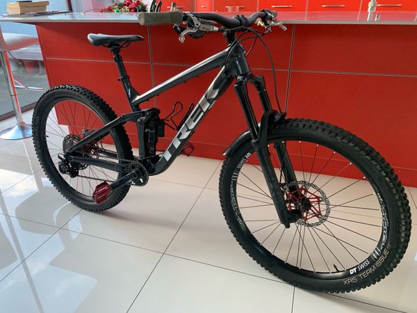 Used trek remedy 8 hot sale