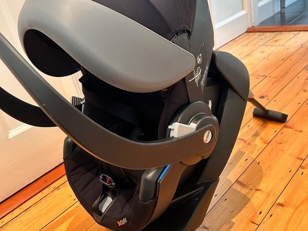 Isofix base best sale done deal