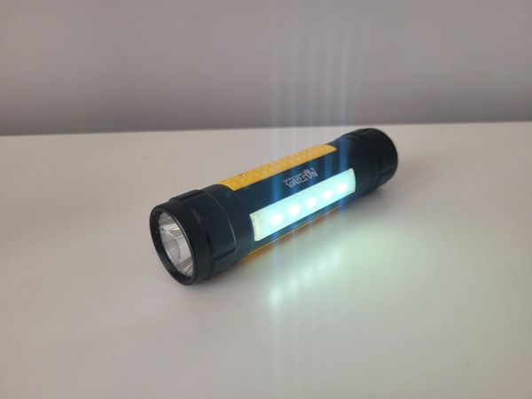 Flashlight deals no ads