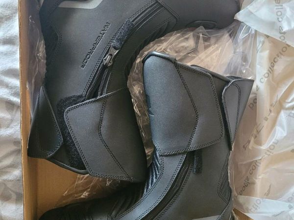 Motorbike boots 2024 for sale gumtree