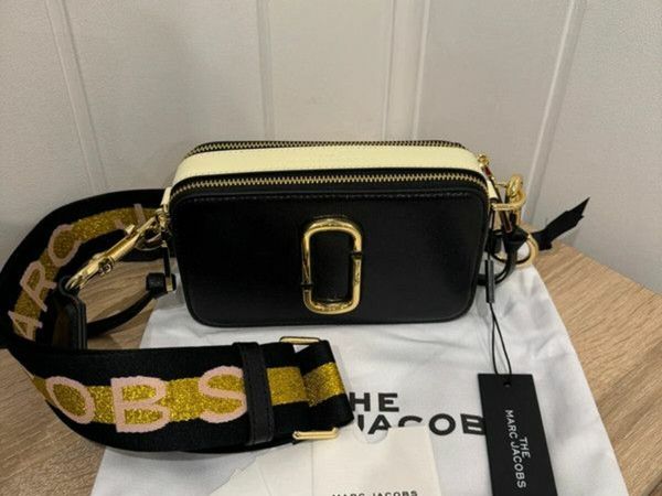 Marc jacobs best sale crossbody snapshot sale