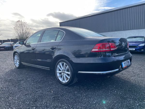 Volkswagen Passat Saloon, Diesel, 2012, Black